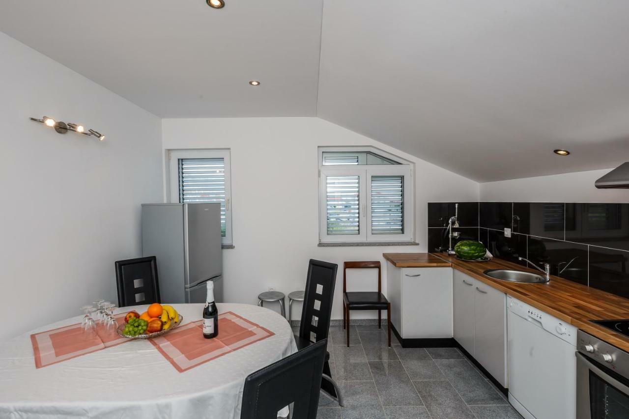 Apartman Lucija Kaštela Extérieur photo